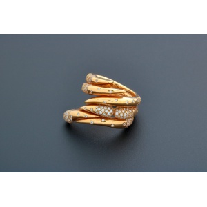 Audemars Piguet Givrine Rose Gold Diamond Ring AcquireItNow.com