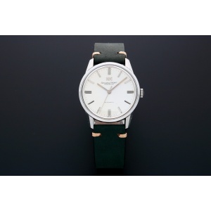 Universal Geneve 871.101 Automatic Date Watch AcquireItNow.com